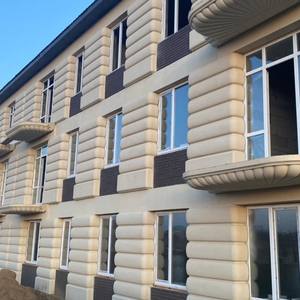 Construisez rapidement des villes avec la solution de logement modulaire Monolith Panneaux et panneaux muraux durables - Product Image 4