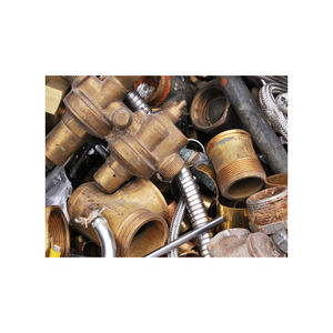 Residuos de Construcción, Mezcla de Metales, Hormigón y Madera Disponible para Reciclaje - Product Image 2