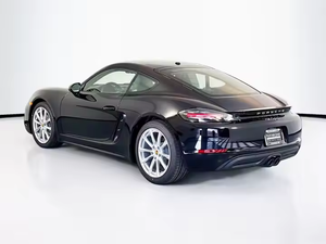 โปรโมชั่นรถปอร์เช่ 718 คาแมนมือสอง ปี 2024 ลดราคาพิเศษ พร้อมพวงมาลัยซ้ายและเบาะหนัง - Product Image 6