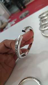 กำไลข้อมือสแตนเลสใบโคลเวอร์สี่แฉกสำหรับผู้หญิงเครื่องประดับแฟชั่นจากนักออกแบบที่มีชื่อเสียง - Product Image 4