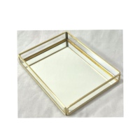 Plateaux en verre rectangulaires modernes de luxe avec cadre en laiton, tailles personnalisées pour la décoration