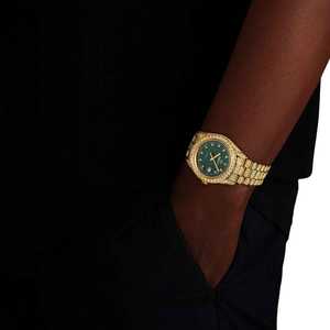 นาฬิกาข้อมือโมอิสซาไนต์ 13.3 กะรัต 41 มม. รุ่นพรีเมียร์ หน้าปัดสีเขียว ทองคำ 14K ประดับเพชรเต็มเรือน นาฬิกาแฟชั่นอัจฉริยะ - Product Image 1
