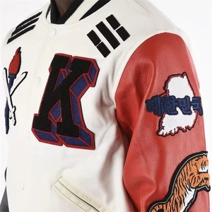 La última chaqueta universitaria de lana informal personalizada de 2025 para hombres y mujeres con diseño impreso de logotipo personalizado OEM ODM de alta calidad - Product Image 3