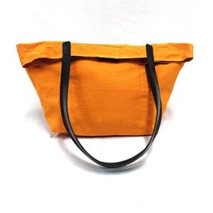 Sac fourre-tout en parachute léger et imperméable de luxe, grande capacité, pliable, en nylon, sac à bandoulière, fabriqué à la main en Indonésie - Product Image 6