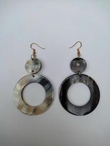 Boucles d'oreilles en corne de buffle pour filles, boucles d'oreilles pour femmes, bijoux en corne, corne naturelle pour femmes, haute qualité - Product Image 2