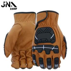 Gants de travail mécaniques renforcés résistants aux chocs robustes Protection des mains ignifuge et anti-coupure pour les travailleurs de la construction - Product Image 5