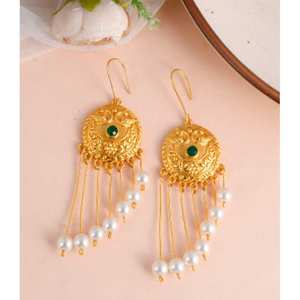 ต่างหูห้อยยาวชุบทองหรูหราสำหรับผู้หญิงน้ำหนักเบามีสไตล์เหมาะสำหรับปาร์ตี้งานแต่งงานและสวมใส่ทุกวันในราคาที่ดี - Product Image 1