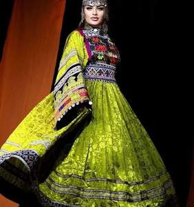 Hermoso vestido de seda Kuchi Afghani de alta calidad para adultos Boda Nupcial Traje de Pakhtoon afgano con trabajo de espejo - Product Image 4