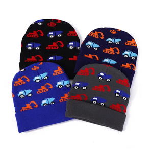 Bonnet de pêcheur personnalisé de haute qualité hiver chaud tricoté casquette de crâne côtelé fait à la main produit Premium pour hommes et femmes - Product Image 1