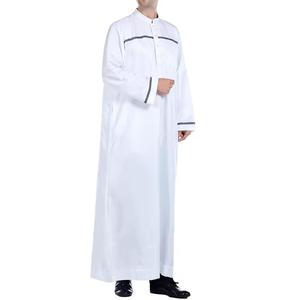 OEM 2025 Vêtements islamiques arabes de haute qualité Dubaï Thawb Jubba pour hommes à manches courtes Thobes ethniques Couleur unie Thobe musulman pour hommes - Product Image 3