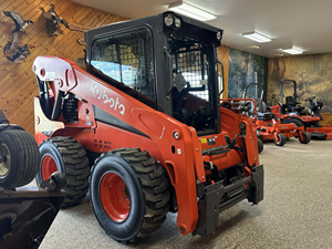 รถตักล้อยางขนาดเล็ก Kubota SSV75 และรถตักล้อยางมือสอง ประสิทธิภาพการทำงานสูง ราคาประหยัด ใช้งานได้เหมาะสม - Product Image 3