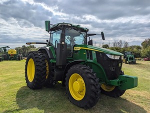 Tracteur à chenilles d'occasion JOHNN 7R 230 95HP 4x4, machines agricoles, moteur, pompe, boîte de vitesses, garantie 1 an, France, qualité supérieure - Product Image 3