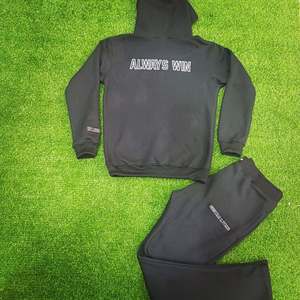 Chándales de jogging para hombre de calidad superior Colección de invierno de estilo cómodo con servicios OES/ODM - Product Image 5