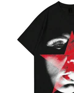 T-shirt en coton noir surdimensionné avec imprimé visage d'étoile rouge, streetwear, tee-shirt unisexe, décontracté, mode estivale, haut vintage, style à porter - Product Image 3