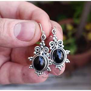 Pendientes Colgantes Boho Hechos a Mano con Piedras Preciosas, Ónix Negro y Zafiro, Plata de Ley, Regalo Perfecto para Cumpleaños, Aniversario o Navidad para Ella - Product Image 5