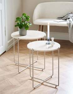 Mesa auxiliar de hierro duradera de primera categoría con una base artística y escultórica que mezcla el encanto antiguo con la elegancia contemporánea - Product Image 6