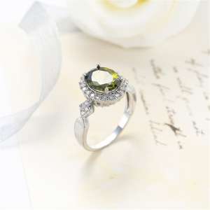 Anillo de moldavita, anillo para mujer y niña, amor a alguien, regalo de aniversario, anillo de declaración único - Product Image 4