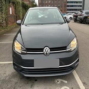 Volkswagen Golf Usado con Volante a la Izquierda/Derecha - Product Image 1