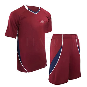 เสื้อวอลเลย์บอลและกางเกงขาสั้นที่ระบายอากาศได้ดี ออกแบบมาเพื่อความสบายและความยืดหยุ่นสูงสุดสำหรับชุดกีฬาประสิทธิภาพสูง - Product Image 2