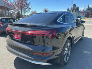 Bastante usado 2020 Audi e-tron CAR Pristine Clean Sistema de dirección hidráulica automática R18 Neumáticos 4L Motor CUERO - Product Image 3