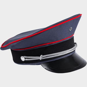 Elegante sombrero de capitán para eventos temáticos - Product Image 1