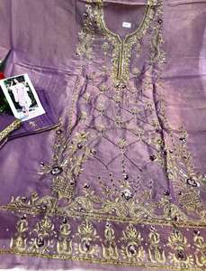 Diseñador moderno sin coser bordado a mano hermosa protección solar Premium tamaño libre trajes de fiesta moda india-adelante - Product Image 2