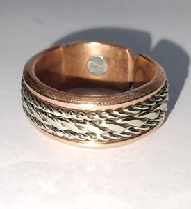 Anillo apilable de cobre, anillo de metal texturizado, anillo unisex de cobre, regalo para ella, regalo para él, joyería de cobre en bruto, anillo moderno rústico - Product Image 3