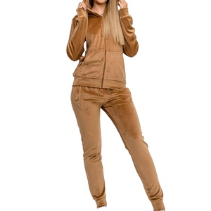 Survêtement en velours pour femmes Logo personnalisé Survêtement en velours Survêtement en velours Survêtement de jogging Survêtement en velours 2026 - Product Image 1