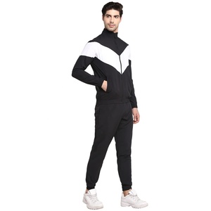 Vente en gros sur mesure survêtements unisexes coupe-vent en polyester survêtements de jogging et d'entraînement pour hommes ensembles logo personnalisé brodé - Product Image 2