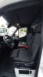 USADO 2023 MER CE DES - BEN Z SPRINTER 317KA 9G-AUTOM 360KAMERA NAVI TOP3SEATER 170HP 4 CILINDROS TRANSMISIÓN AUTOMÁTICA - Product Image 3