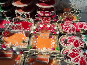 Placas decorativas Mehndi, placas de anillo Thaal disponibles, estilo de boda pakistaní, anillo de compromiso de flores personalizado 2025 OEM - Product Image 5