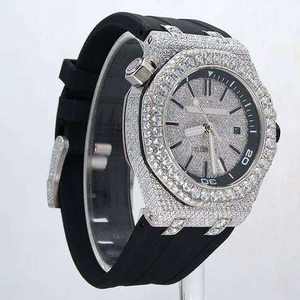 Montre en acier inoxydable de haute qualité avec cadran analogique en caoutchouc, diamant moissanite, élégante, demi-sertie, verre de qualité supérieure, noir, 20 mm - Product Image 1
