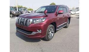 Toyota PRADO SUV 2022 Usado, Color Borgoña, Tracción en las Cuatro Ruedas, Asientos de Cuero, Control de Crucero Adaptativo, Transmisión Automática, Cámara Trasera de 360°, Luces LED, Precio Competitivo - Product Image 3