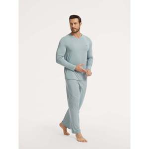 Ensemble de pyjama pour homme personnalisé de qualité supérieure, col en V, en soie et coton tricotés, décontracté, pour la maison et l'hôtel, avec logo personnalisé, imprimé sur toute la surface - Product Image 6