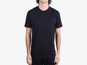เสื้อยืดคอตตอนพรีเมียมทรงเข้ารูป ยี่ห้อ USA Trending ผลิตจากผ้าคอตตอนริงสปัน 100% สำหรับงานพิมพ์จำนวนมากและขายส่ง - Product Image 3