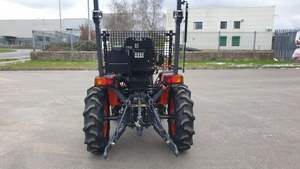 Tractor de un solo eje B1181 de 21 HP con motor y caja de cambios, garantía de 5+ años - Product Image 4