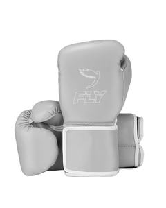 Guantes de Boxeo Silver Fly de Diseño Nuevo y en Tendencia, Cuero Genuino, Cierre de Gancho y Bucle, Guantes Profesionales de Competición CP-BG-80 - Product Image 1