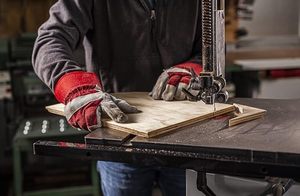 ถุงมือทำงานหนังวัวเสริมฝ่ามือหนังและสายรัดข้อมือหนังเพื่อการป้องกันมือและความทนทานเป็นพิเศษ - Product Image 5