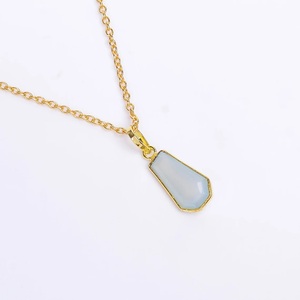Vente en gros directe usine Bijoux chrétiens en argent sterling 925 avec pendentif cercueil en calcédoine aqua véritable, finition rhodiée, pour les fêtes - Product Image 1