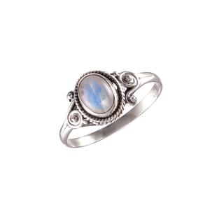 Bague pour femme en argent sterling 925, style classique, ovale, pierre de lune arc-en-ciel, sertie de bézel, éternité, bohème, anniversaire - Product Image 1