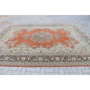 Tapis turc vintage surdimensionné 9,8x12,8 pieds, tapis orange avec bordure blanche - Product Image 3