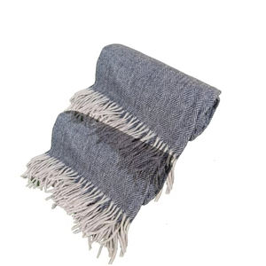 La mejor calidad, precio al por mayor, cómodas mantas cálidas de espiga de diamante de fabricante indio - Product Image 4