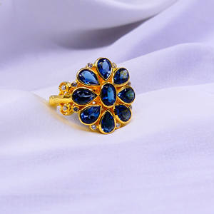 Classique à la mode femmes 925 argent Sterling plaqué or canal réglage amoureux forme bague Londres bleu topaze pierre précieuse fiançailles - Product Image 4