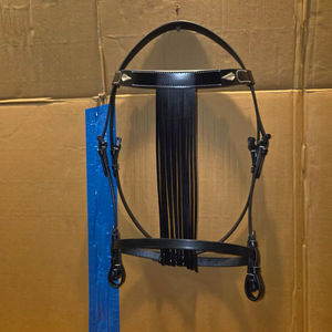 Bride de cheval en cuir espagnol de qualité supérieure MH Global Exports MH-HB-71 avec rênes en cuir, logo et emballage personnalisés pour la vente en gros - Product Image 1