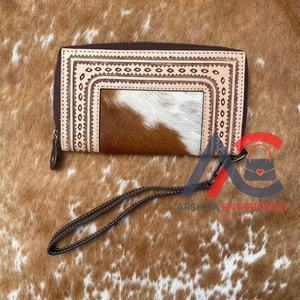 Portefeuille de sculpture en fourrure de vachette usinée à la main, pochette pour étui de téléphone, Offre Spéciale multi-usages, portefeuilles en cuir occidental - Product Image 1