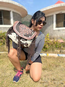 กระเป๋าสะพายพาดลำตัวแบบลำลองสำหรับผู้หญิง, กระเป๋าหนังวัวแท้แบบตะวันตก - Product Image 2