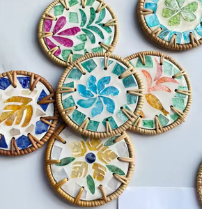 ที่รองแก้วสำหรับดื่มที่รองแก้วหวายพร้อมเปลือกหอยทนทานถาดรองแก้วฉนวนกันความร้อนผลิตในเวียดนาม - Product Image 1