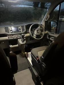 Usado 2023 73 Reg Volkswagenee Crafter 2,0 TDI CR35 Trendline Kombi MWB DSG 5 plazas - Product Image 3