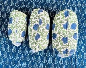 Étui en coton écologique résistant à l'eau à imprimé floral blanc et vert Fermeture à glissière Grand style vintage Transport à la main Rangement de maquillage - Product Image 2