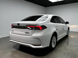 MEILLEURE OFFRE VÉHICULE D'OCCASION 2022 Dual-Hybrid 1.8L E-C V T E-lite Edition Hybride Cinq Places Cuir Foncé R/16 Automatique - Product Image 6